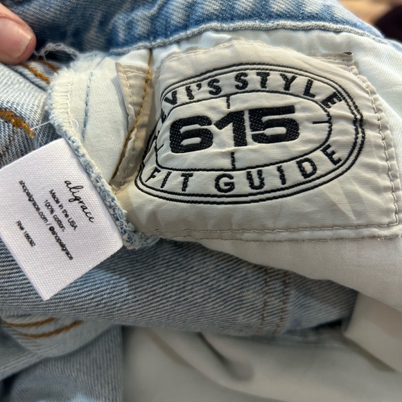 Aligrace Levi’s Wide Leg Light Blue Jeans - Picture 6 of 7